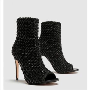 Zara Women Leather Black Braided Ankle Peep Toe Bootie Sandals EU 37 6.5